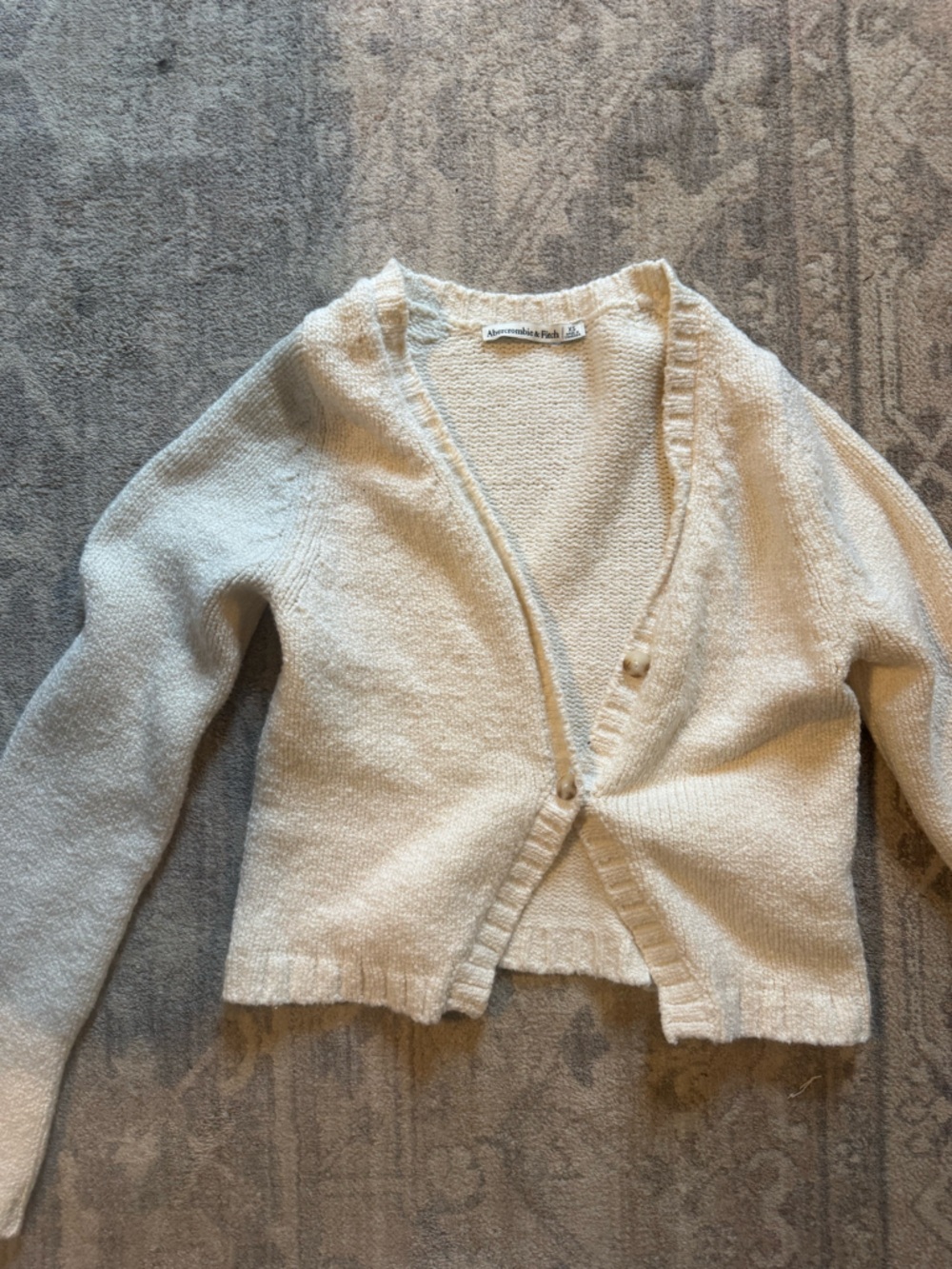 Abercrombie xsmall Cozy Cream Knit Cardigan